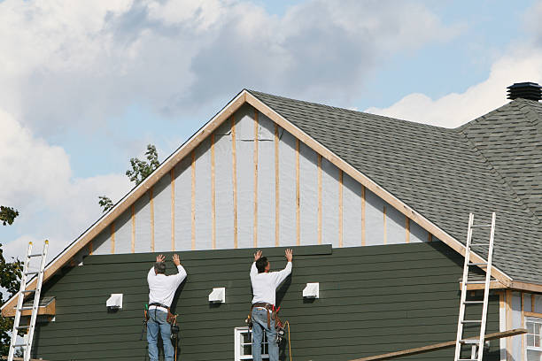 How To Choose The Right Materials for Your Siding Installation in 'Live Oak, TX